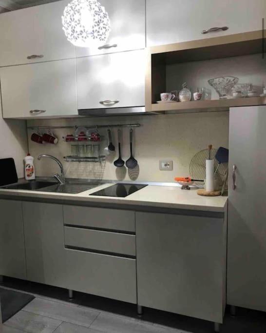 Warm Apartment In The Center Of Tirana City Esterno foto